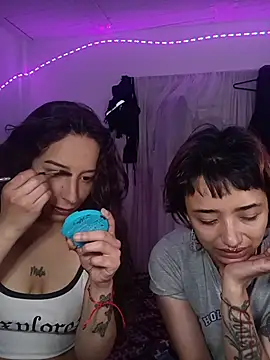 AlexxaAndRileyy online show from 28, 6, 2026