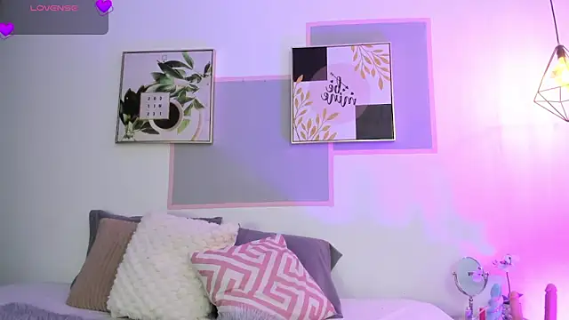 april jones05 online show from 24, 3, 2026