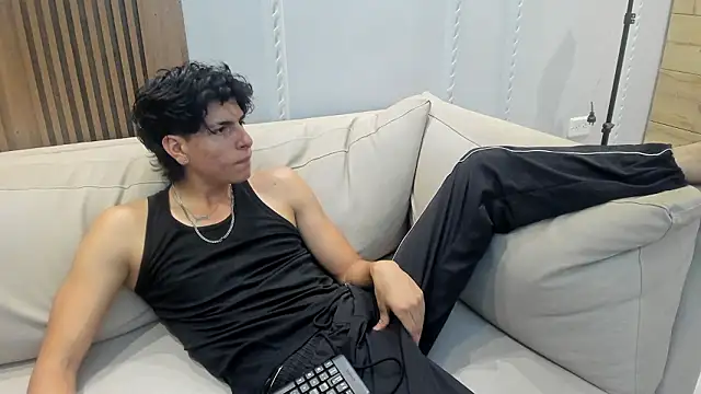 Snapshot of noahx_valko chatting on 4, 3, 2026 noahx valko online show from 4, 3, 2026