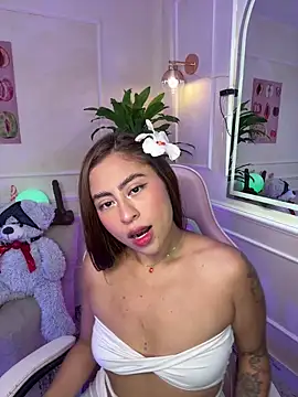 Snapshot of ThamaraGen_ chatting on 5, 6, 2026 ThamaraGen online show from 5, 6, 2026