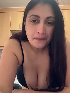 morenita sexy777 online show from 24, 4, 2026