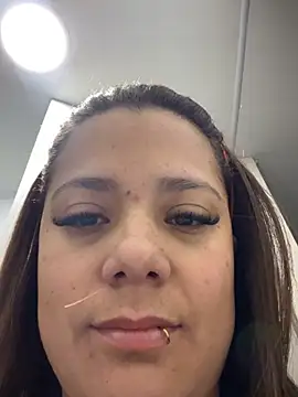 Pretty  Milf online show from 26, 2, 2026