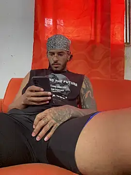liyamjunior online show from 15, 7, 2026