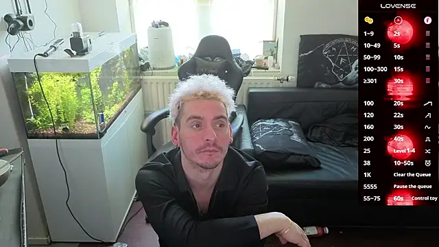 Rayzel White online show from 18, 3, 2026