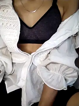 Snapshot of Lisa_xx2 chatting on 7, 2, 2026 Lisa xx2 online show from 7, 2, 2026