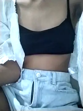 Snapshot of Lisa_xx2 chatting on 1, 3, 2026 Lisa xx2 online show from 1, 3, 2026