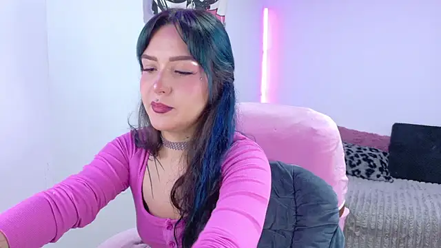 dollmeow online show from 14, 4, 2026