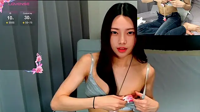 Snapshot of akubichan_25 chatting on 19, 1, 2026 akubichan 25 online show from 19, 1, 2026