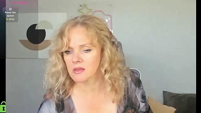 Snapshot of Victoria_Nelson chatting on 12, 6, 2026 Victoria Nelson online show from 12, 6, 2026