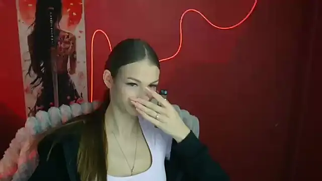 Lina Loveuu online show from 24, 4, 2026