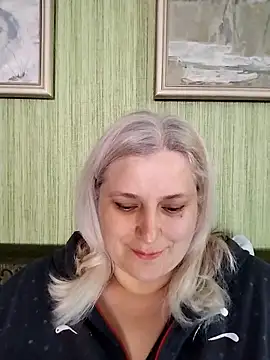 Snapshot of NyushaLollipop chatting on 30, 4, 2026 NyushaLollipop online show from 30, 4, 2026