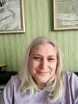 Snapshot of NyushaLollipop chatting on 11, 5, 2026 NyushaLollipop online show from 11, 5, 2026