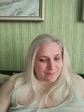 Snapshot of NyushaLollipop chatting on 27, 5, 2026 NyushaLollipop online show from 27, 5, 2026