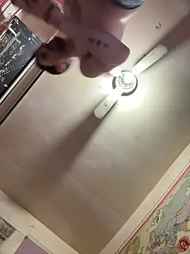 WhiteMeatsRican online show from 28, 4, 2026