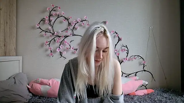 Snapshot of MisaMew chatting on 19, 5, 2026 MisaMew online show from 19, 5, 2026