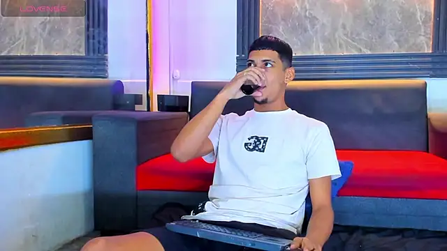 ALEX KEITH26 online show from 26, 4, 2026