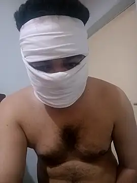 gujjuboysexy123 online show from 28, 4, 2026