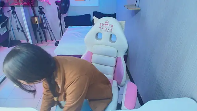Veronica miiller online show from 20, 6, 2026