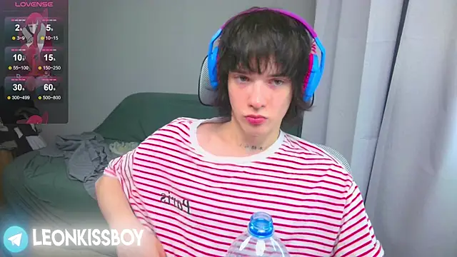 LeonBoykisser online show from 20, 4, 2026