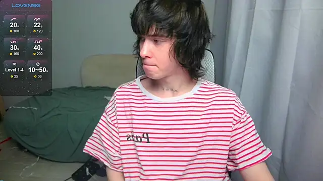 LeonBoykisser online show from 28, 4, 2026