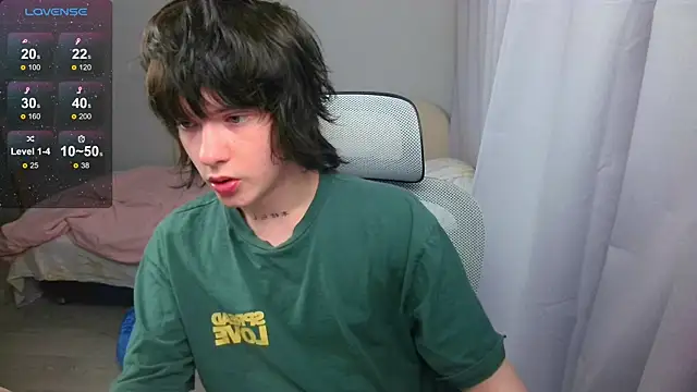 LeonBoykisser online show from 10, 5, 2026