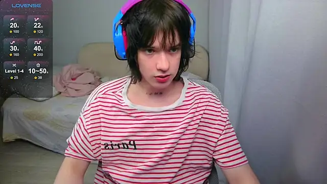 LeonBoykisser online show from 12, 5, 2026