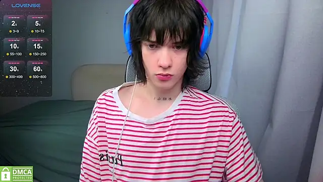 LeonBoykisser online show from 25, 5, 2026