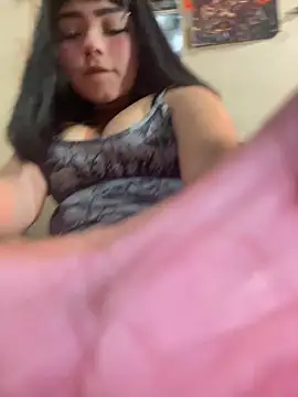 pinkybombon online show from 8, 6, 2026