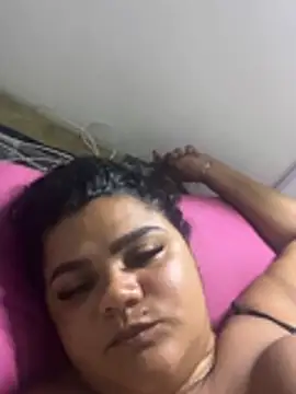 Snapshot of MorenaCariok chatting on 2, 2, 2026 MorenaCariok online show from 2, 2, 2026