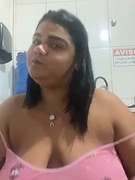 Snapshot of MorenaCariok chatting on 18, 2, 2026 MorenaCariok online show from 18, 2, 2026