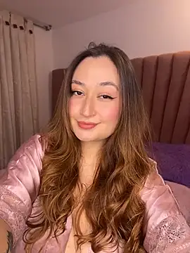 SalomeFlores online show from 25, 7, 2026