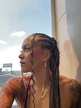 LizStorm  online show from 21, 6, 2026