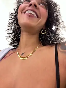 LizStorm  online show from 15, 7, 2026
