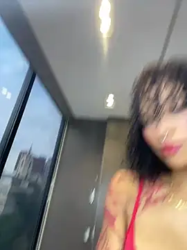 LizStorm  online show from 18, 7, 2026