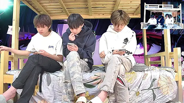 xiaohuangren01 online show from 2, 3, 2026