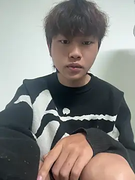 xiaohuangren01 online show from 28, 4, 2026