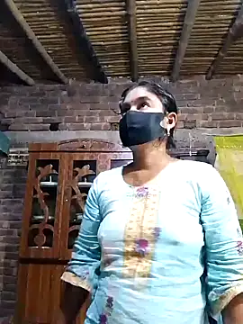 Hot Sweeti online show from 27, 4, 2026