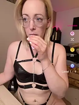 Lea-Kirsch online show from 27, 4, 2026