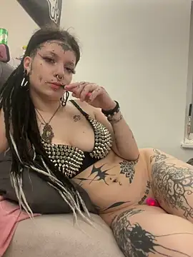 demonLamia online show from 2, 5, 2026