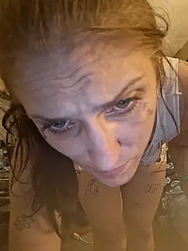 LadySn0w26 online show from 22, 4, 2026