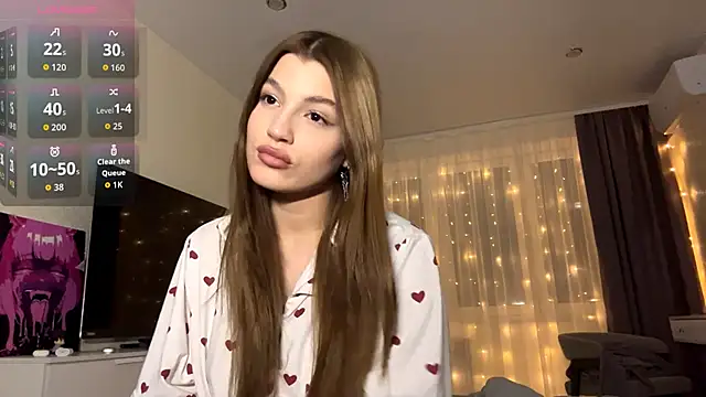 VeoraMuse online show from 13, 3, 2026