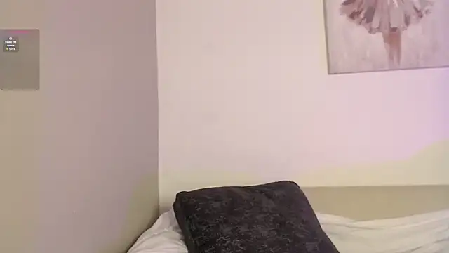 chloe peach  online show from 31, 3, 2026