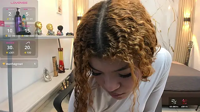 Zoey Taylor07 online show from 24, 4, 2026