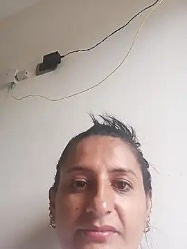 Snapshot of Luna_seductora12 chatting on 3, 3, 2026 Luna seductora12 online show from 3, 3, 2026