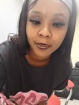 Snapshot of LUNAARXO1 chatting on 10, 3, 2026 LUNAARXO1 online show from 10, 3, 2026