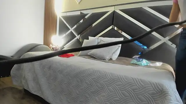 Ambarross  online show from 22, 4, 2026