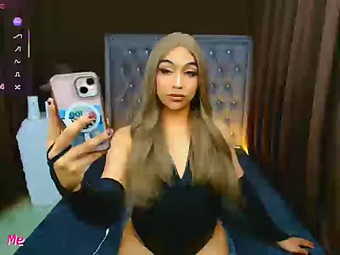 Clea Moore online show from 24, 2, 2026