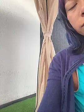 Namii cute online show from 10, 2, 2026