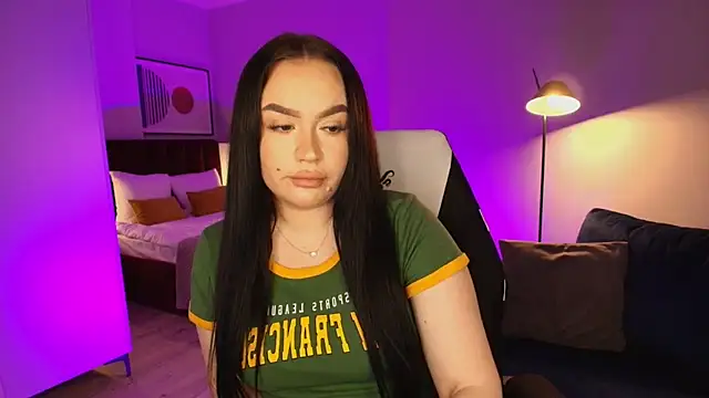 tinafox  online show from 13, 2, 2026