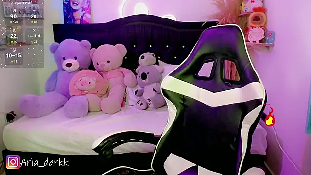 AriaDark online show from 8, 2, 2026